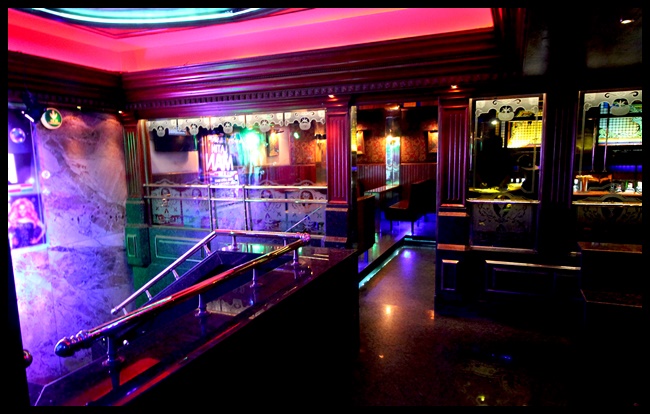 Artista en escena en Fausto